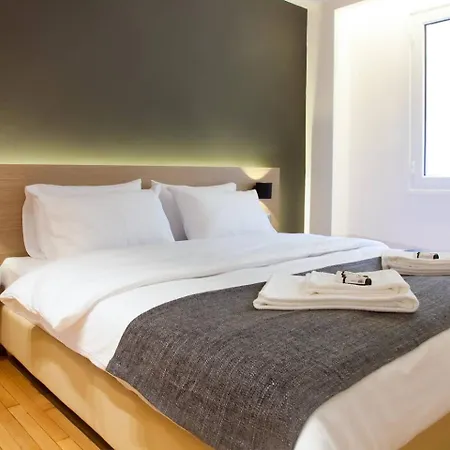Toni's New 2bdroom Near Stadium